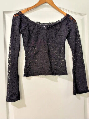 Black Lace Long Sleeve Top
